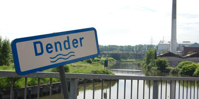 Zeebergbrug over de Dender